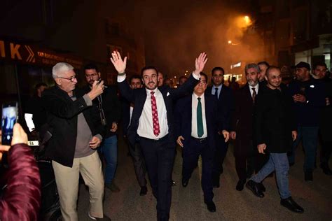 Yeniden Refah Partisi Kestel Belediye Başkan Adayı Önder Tanır’a coşkulu karşılama